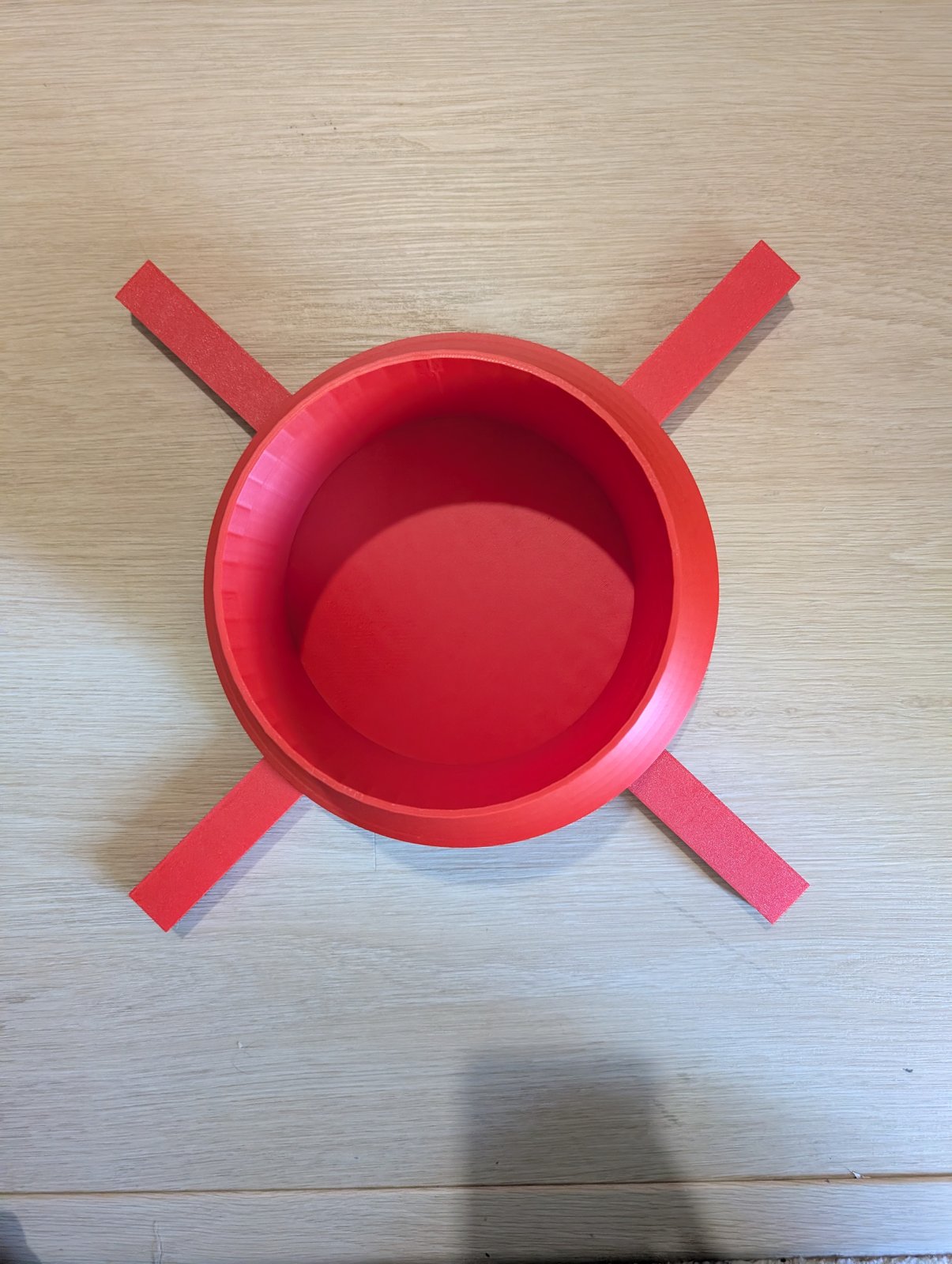 DuckyBuilds TripGuard tiffin holder, bird's eye view
